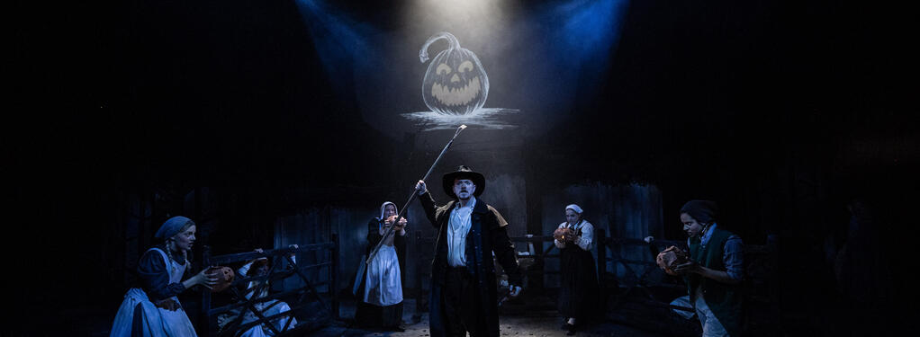 Photograph from The Legend Of Sleepy Hollow - lighting design by Johnathan Rainsforth