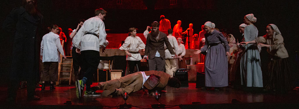 Photograph from Fiddler on the Roof - lighting design by Peter Vincent