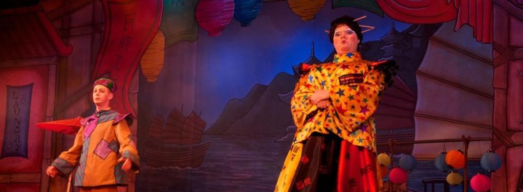 Photograph from Aladdin - lighting design by Pete Watts