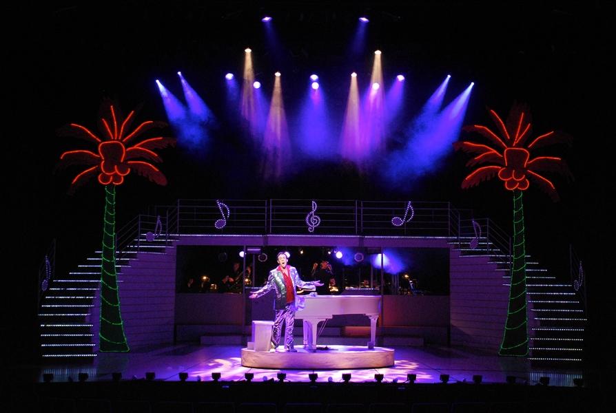 Photograph from The Boy from OZ - lighting design by Scott Allan